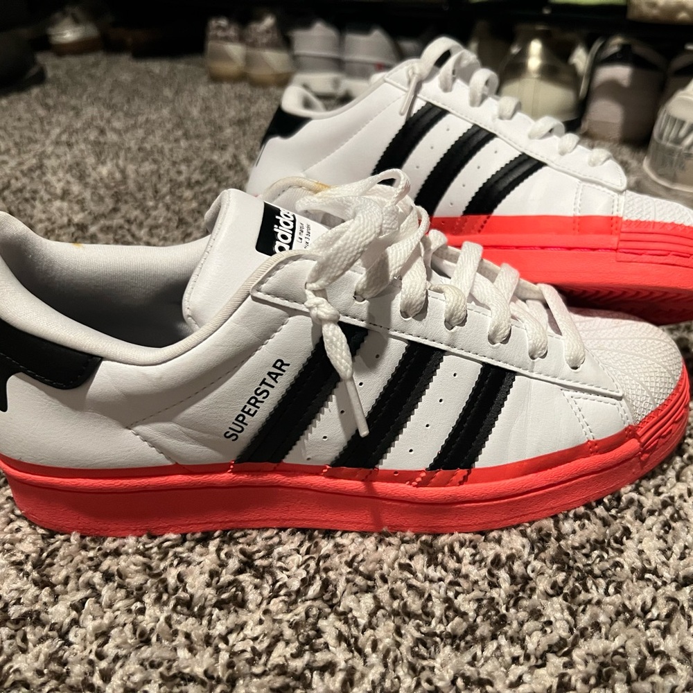 Classic drip adidas sneakers